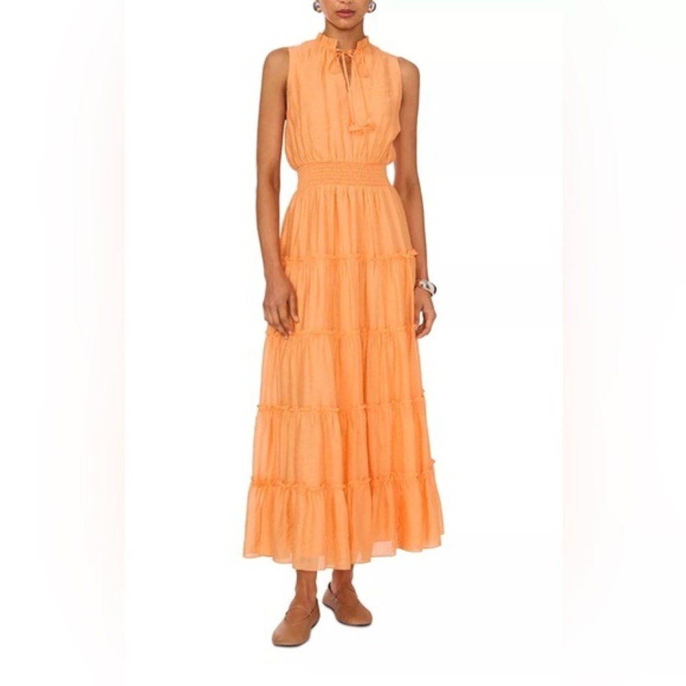 1.STATE
Smocked Waist Tiered Maxi Dress orange size medium.